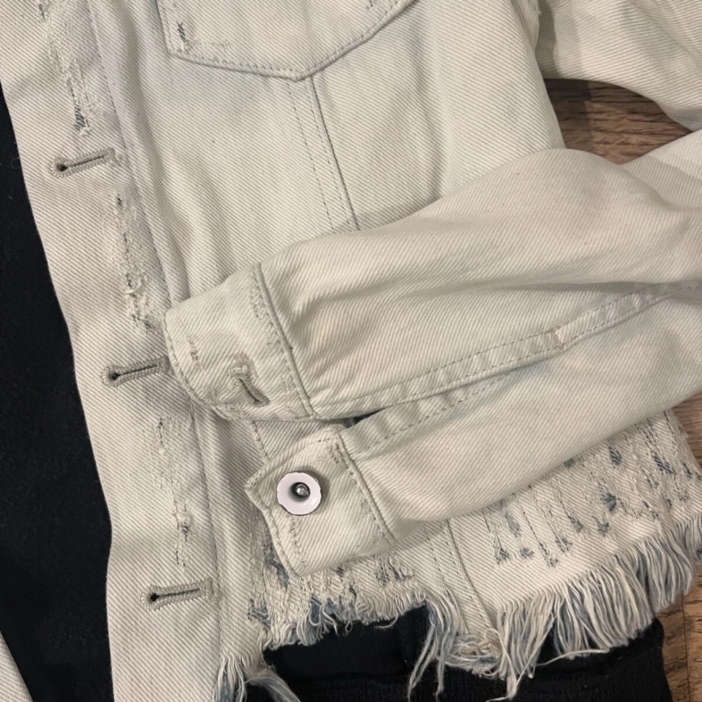 Free People Women's Double Weave Denim Jean Jacket Coat Size XS EUC - Picture 6 of 6